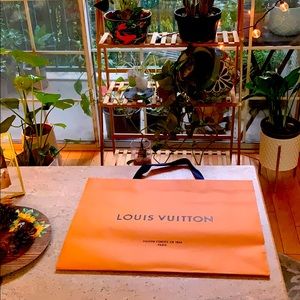 LV paperbag